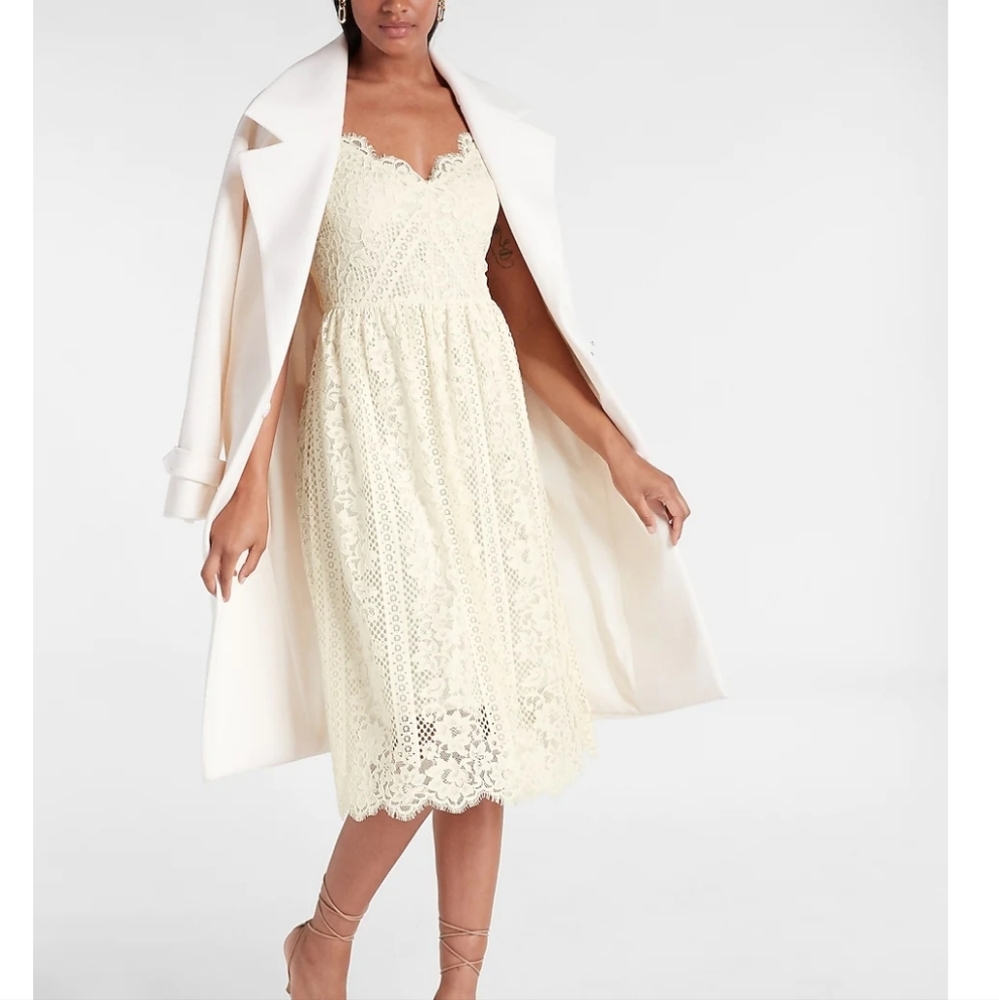 Express lace dress